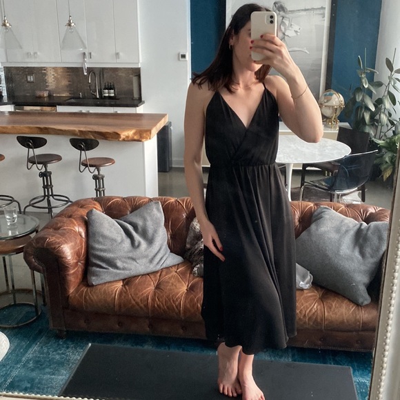 Backless Talula Dress - Picture 3 of 8